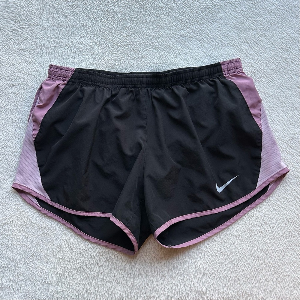Nike Women's 10K Running Shorts Dri-Fit Lined Black Pink Athletic Tempo 849394 M